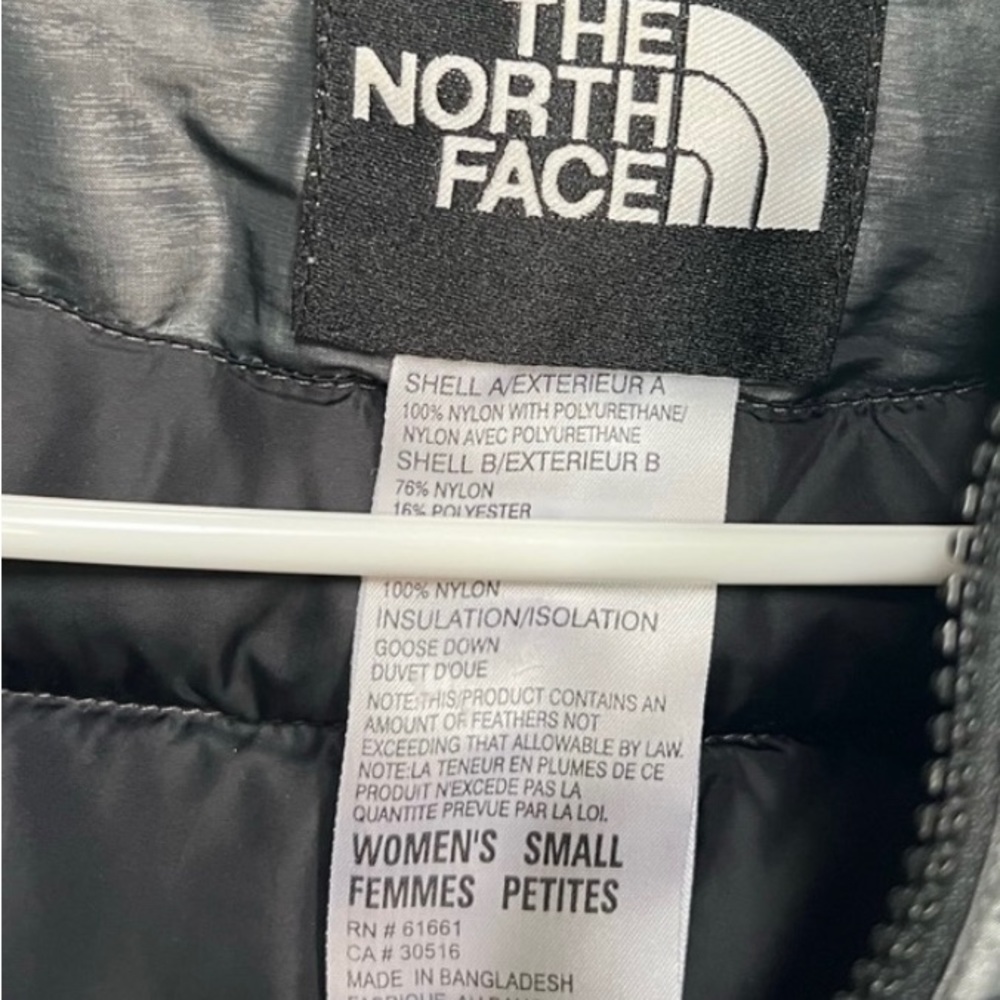 North Face Silver Down Jacket Size Small - image 6